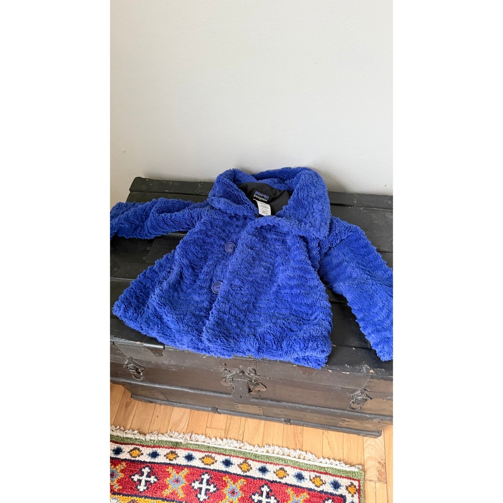 Patagonia Girls Cobalt Blue Faux Fur Coat Jacket XS 5-6 Plush Fleece - Picture 7 of 11
